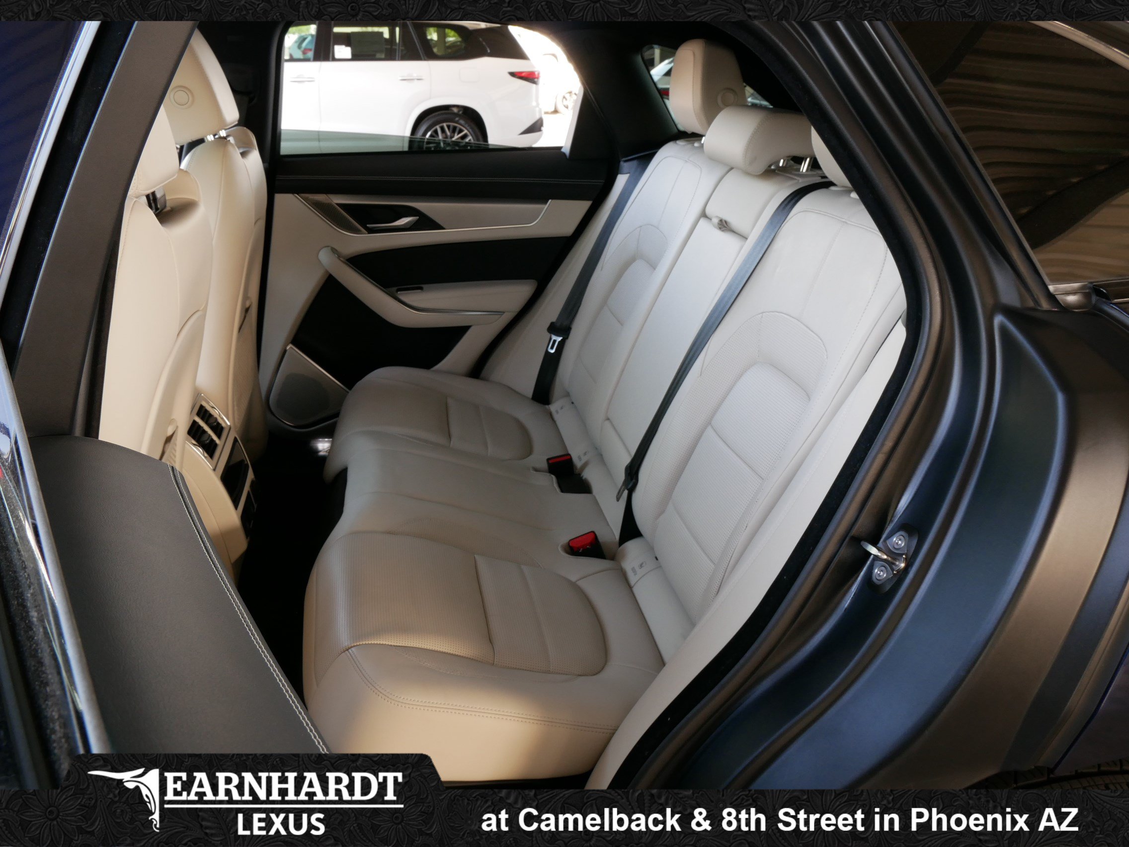 Used 2025 Jaguar F-PACE R-Dynamic S AWD/4WD image 20