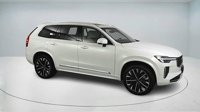 Certified 2026 Volvo XC90 B6 Plus w/ Protection Package Premier AWD/4WD image 2