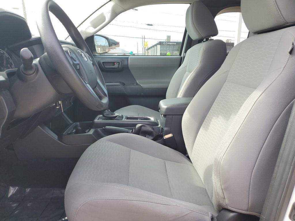 Used 2019 Toyota Tacoma SR image 14