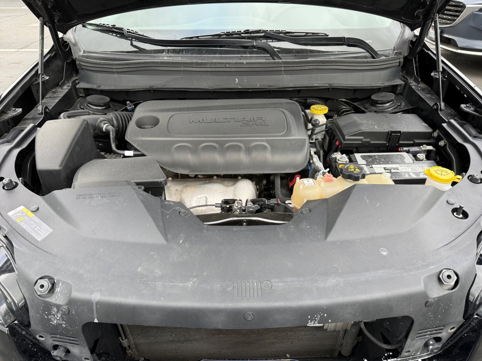 Used 2019 Jeep Cherokee Latitude w/ Popular Appearance Group image 20