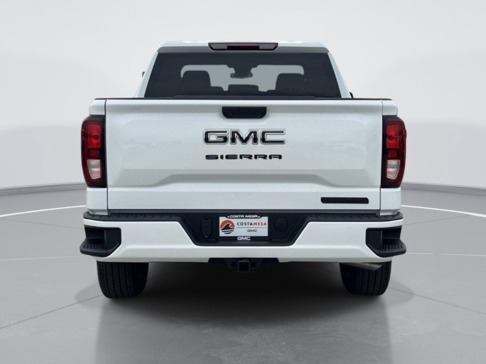 New 2026 GMC Sierra 1500 Elevation w/ LPO, Elevation Black Package AWD/4WD image 4