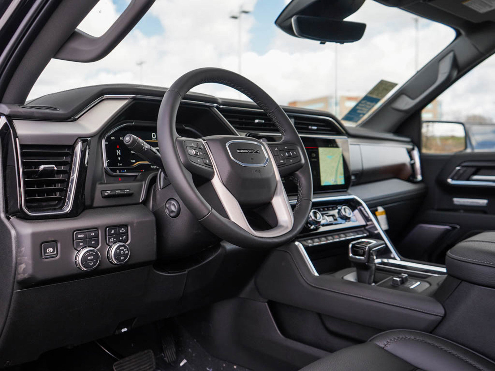 New 2025 GMC Sierra 1500 Denali w/ Denali Reserve Package image 17