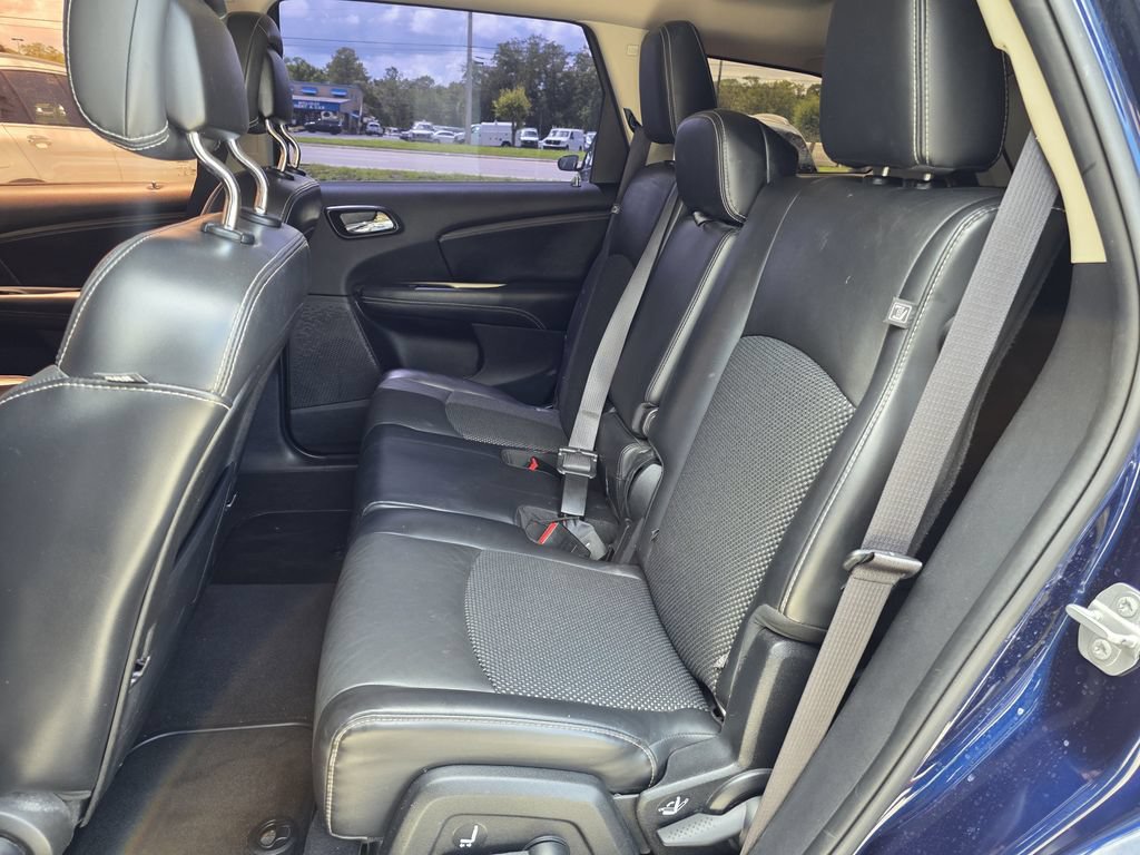 Used 2019 Dodge Journey Crossroad FWD image 15