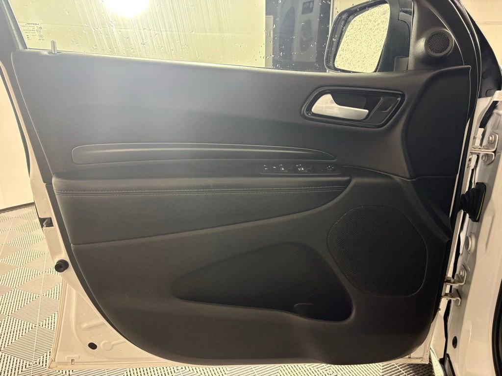 Used 2023 Dodge Durango SXT RWD image 16