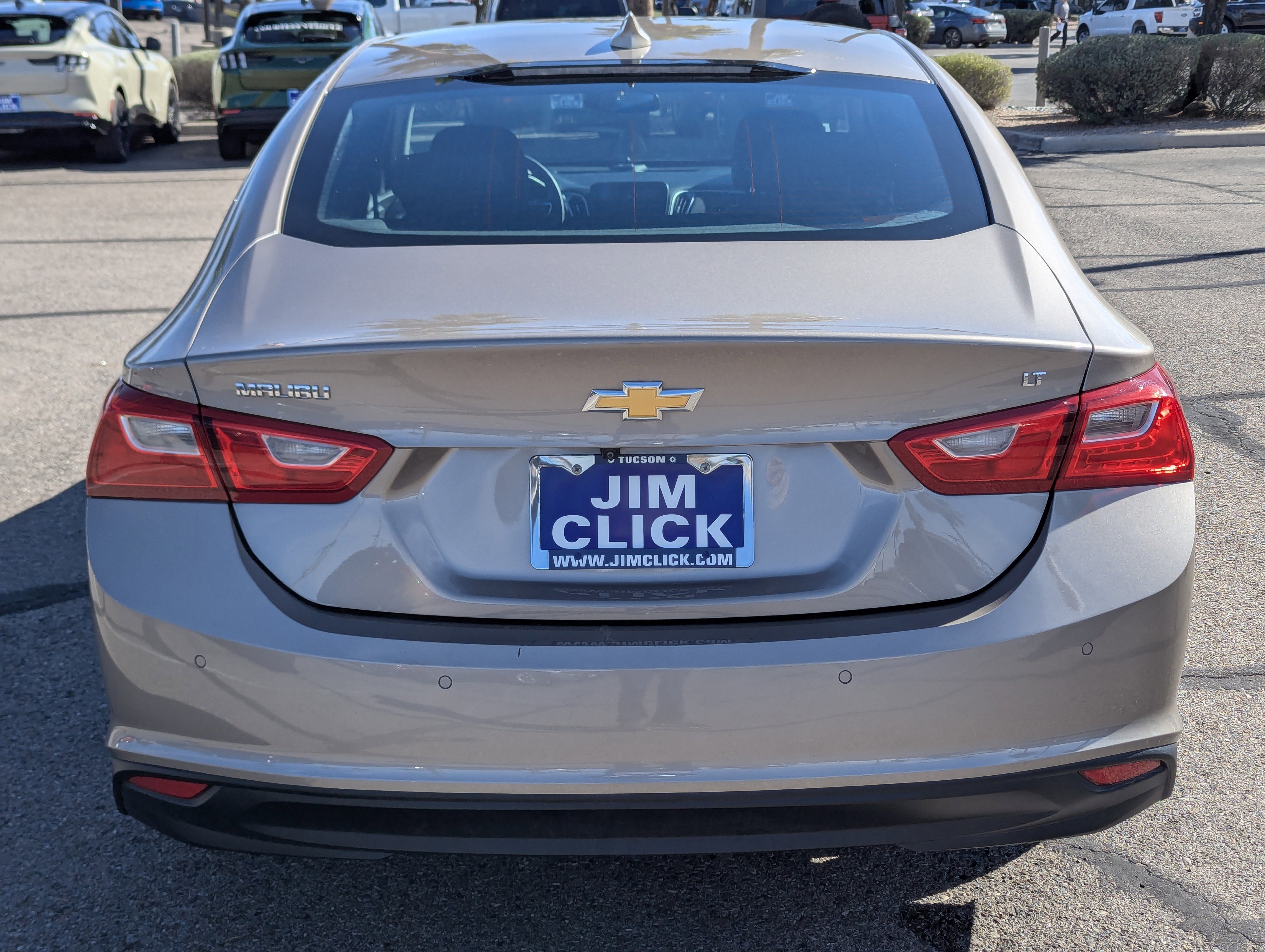 Used 2024 Chevrolet Malibu LT image 3