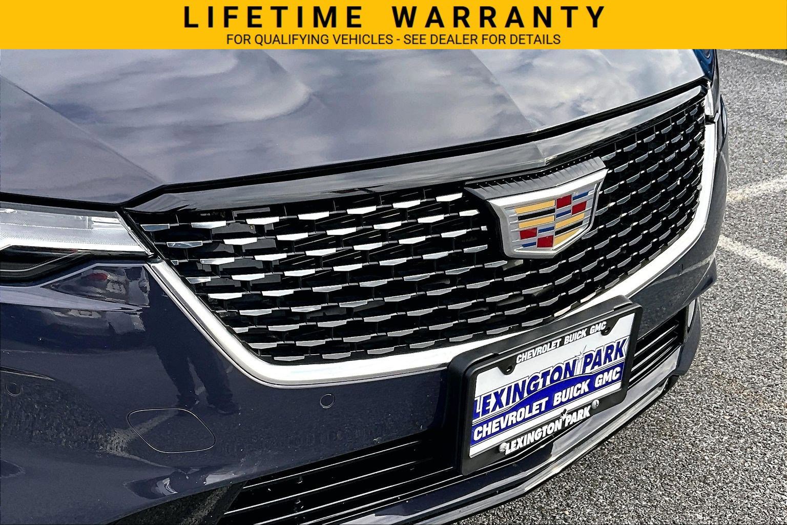 Used 2025 Cadillac CT4 Premium Luxury RWD image 31