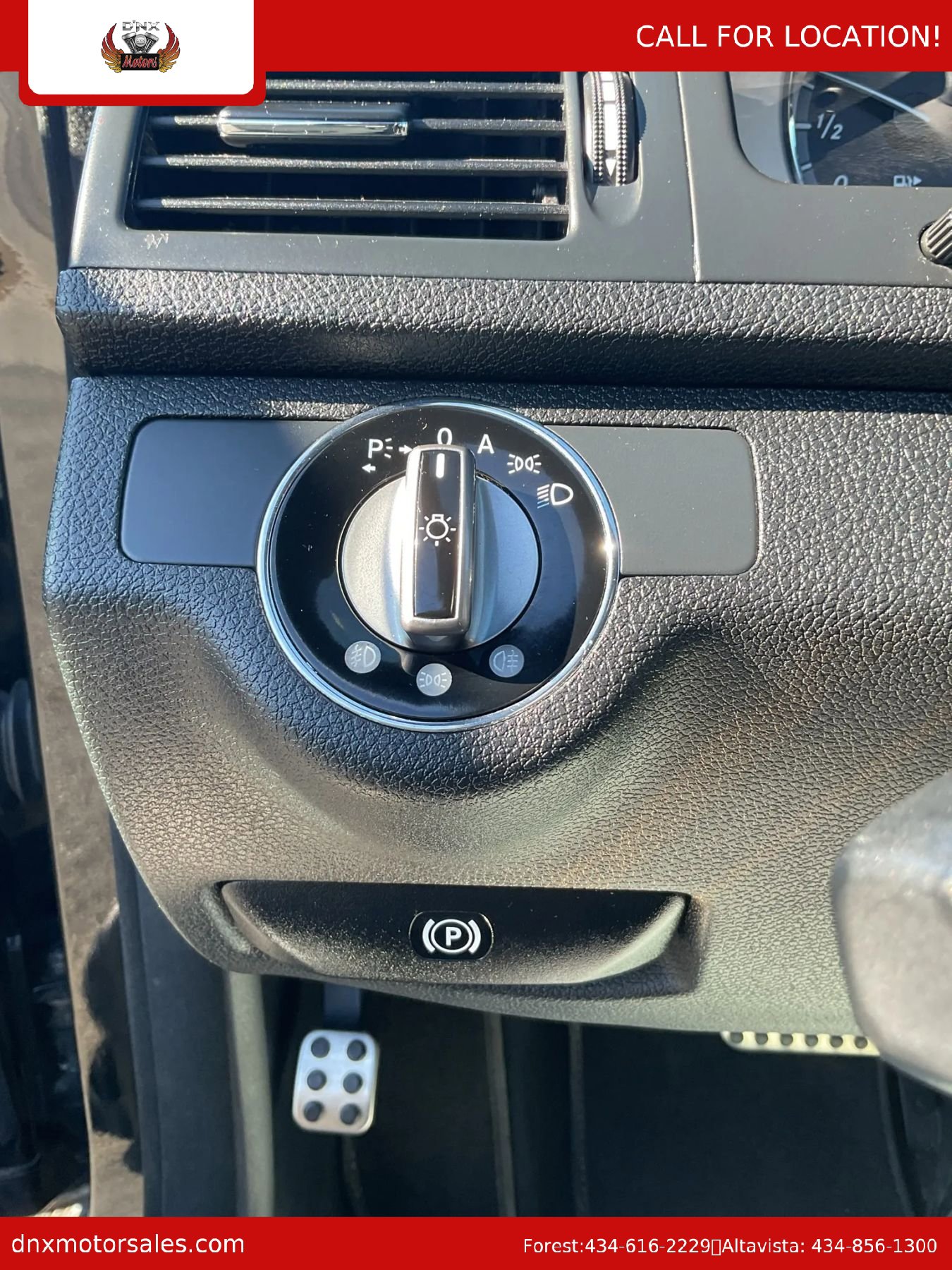 Used 2009 Mercedes-Benz C 300 4MATIC Sedan image 28