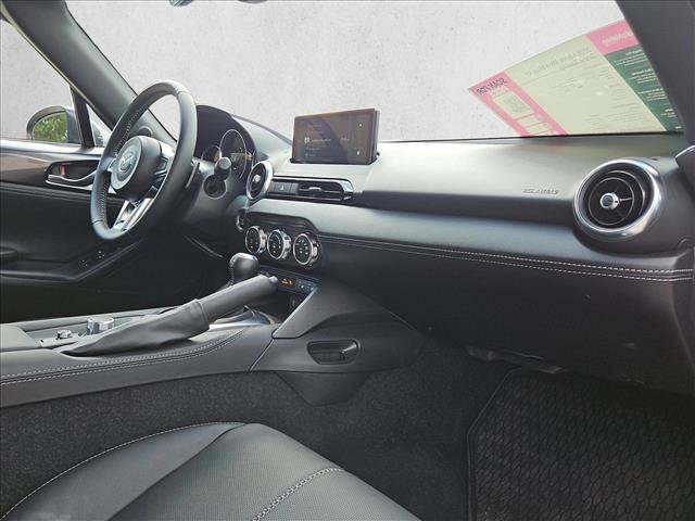 Used 2026 MAZDA MX-5 Miata RF Grand Touring w/ Appearance Package RWD image 18