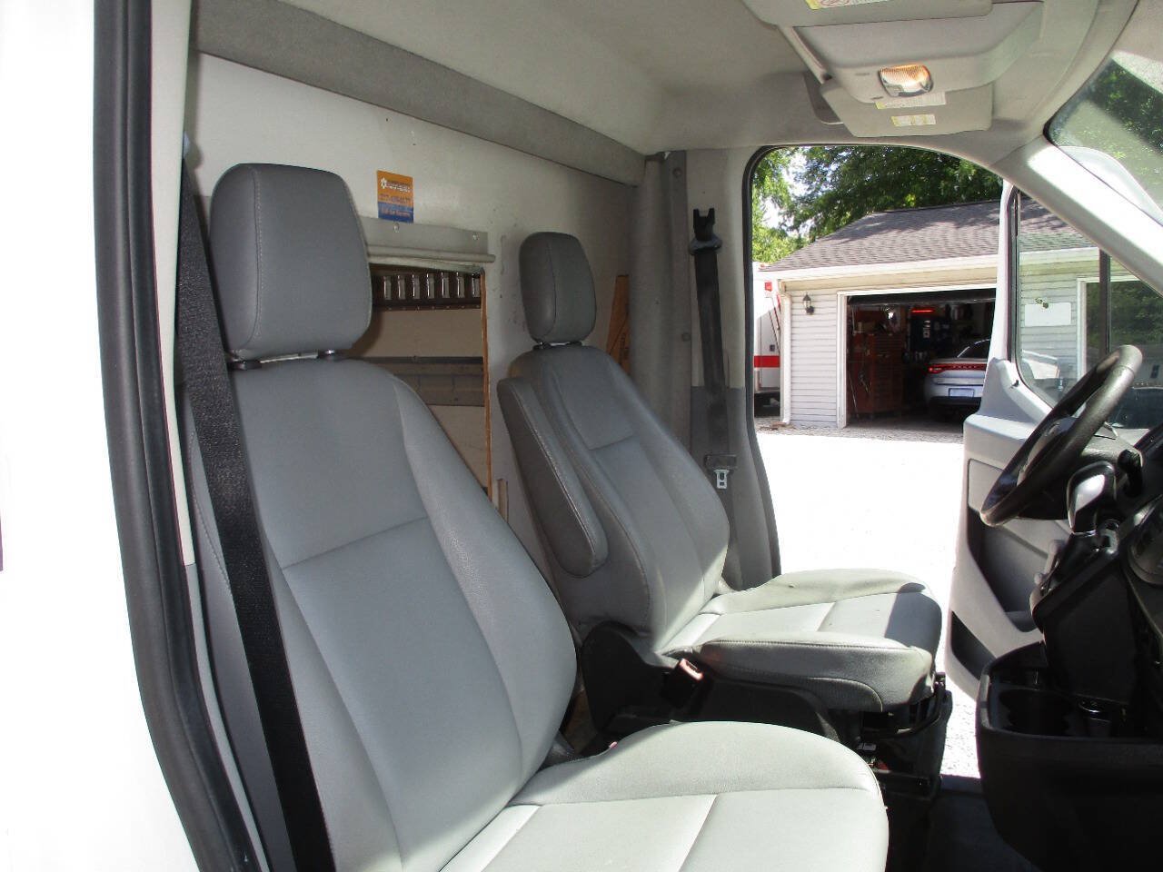 Used 2015 Ford Transit 350 156 DRW w/ Exterior Upgrade Package RWD image 16