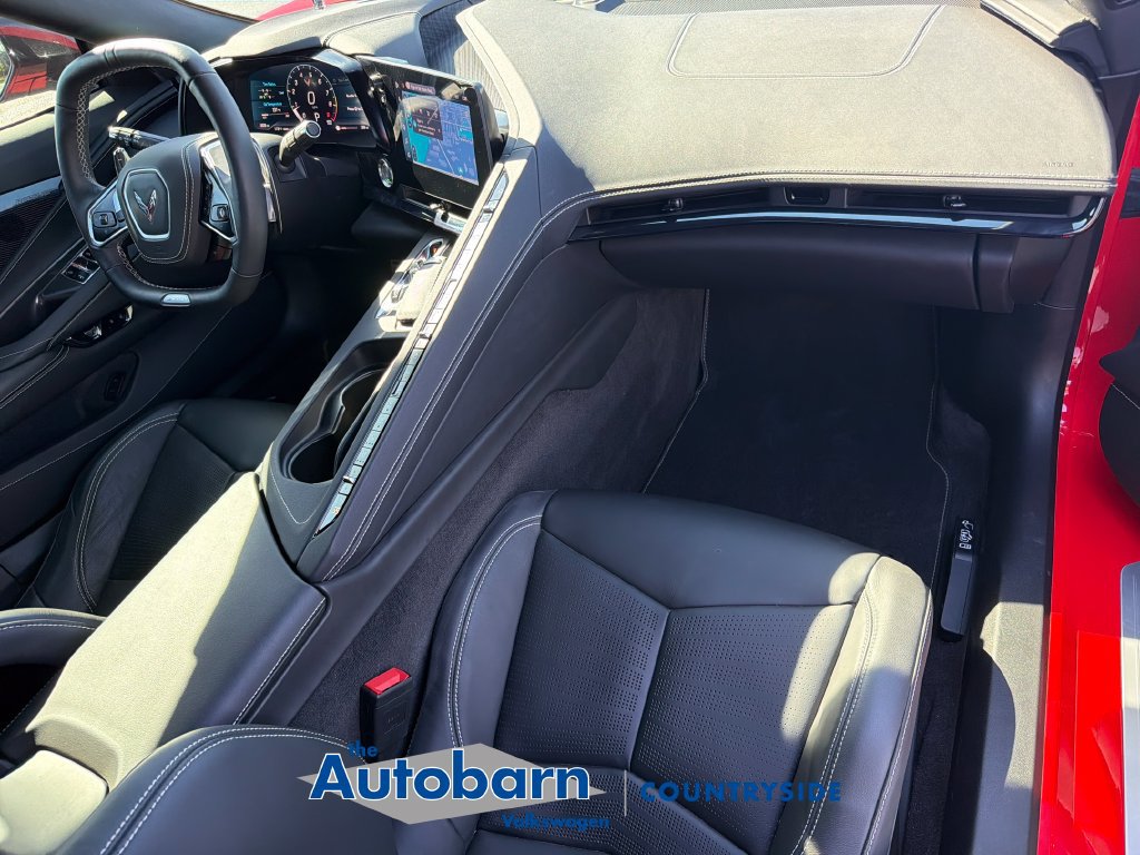 Used 2025 Chevrolet Corvette Z06 RWD image 22