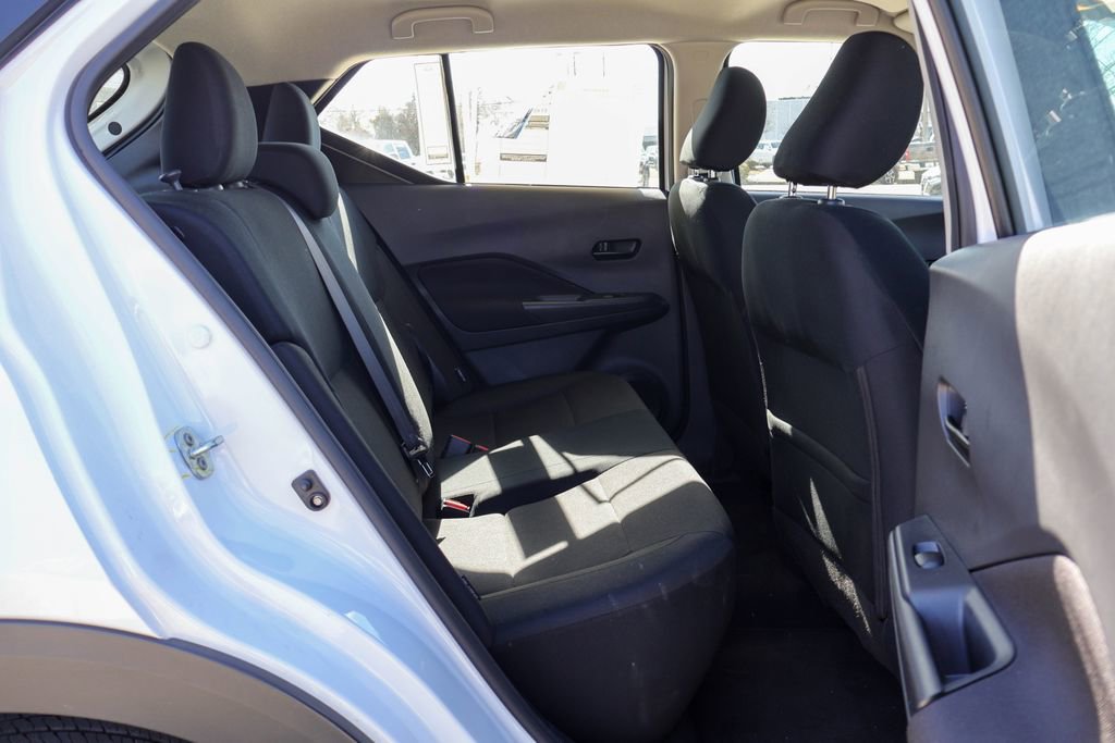 Certified 2025 Nissan Kicks Play S image 10