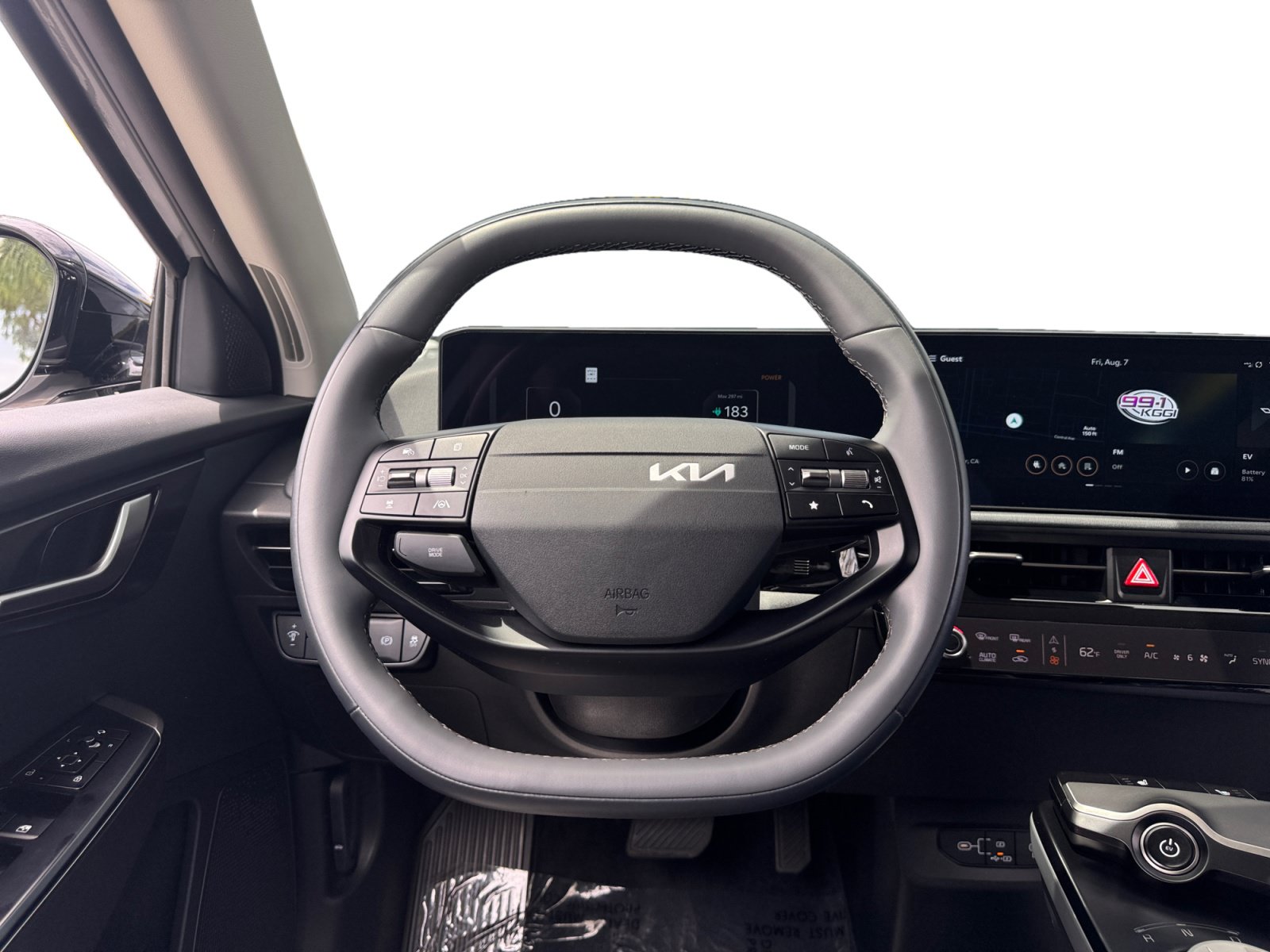 Used 2025 Kia EV6 Light RWD image 12