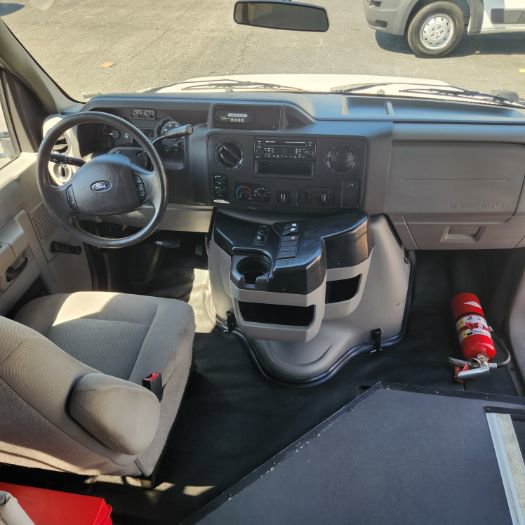 Used 2016 Ford E-350 and Econoline 350 Super Duty RWD image 25