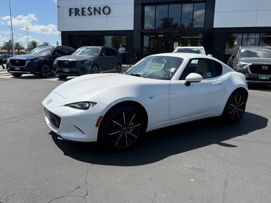 New 2026 MAZDA MX-5 Miata RF Grand Touring RWD image 3