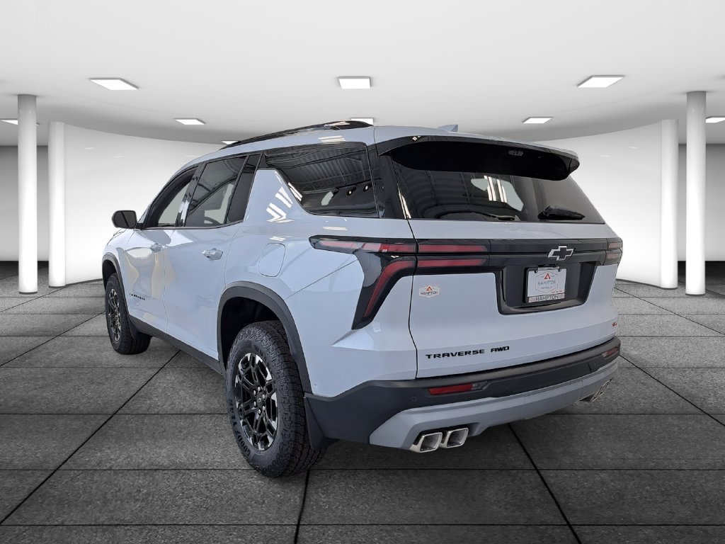 New 2027 Chevrolet Traverse Z71 w/ Enhanced Driving Package AWD/4WD image 6