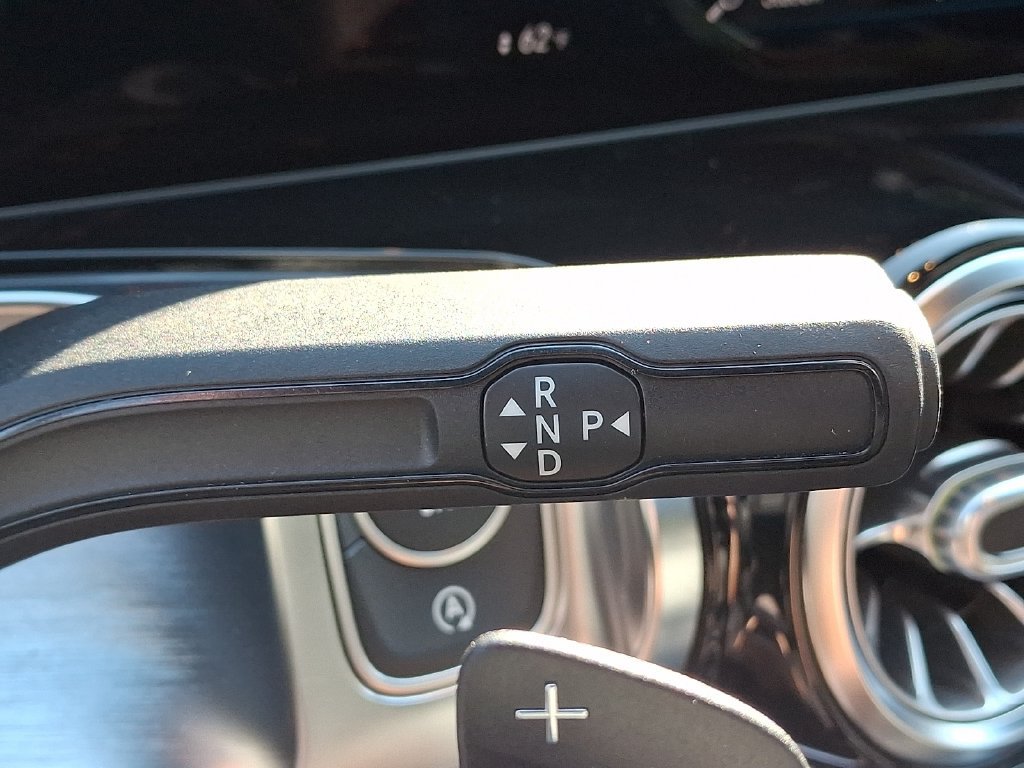 Used 2020 Mercedes-Benz GLB 250 4MATIC image 16