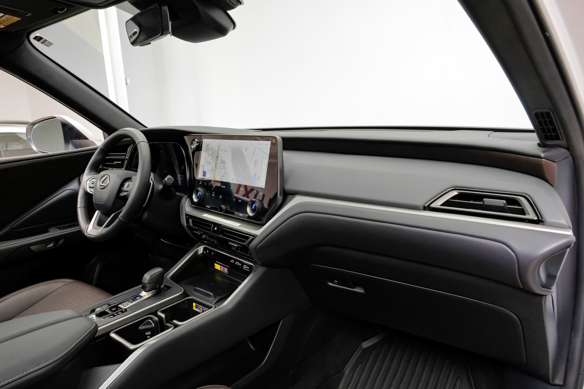 Used 2025 Lexus TX 350 AWD w/ Technology Package image 17