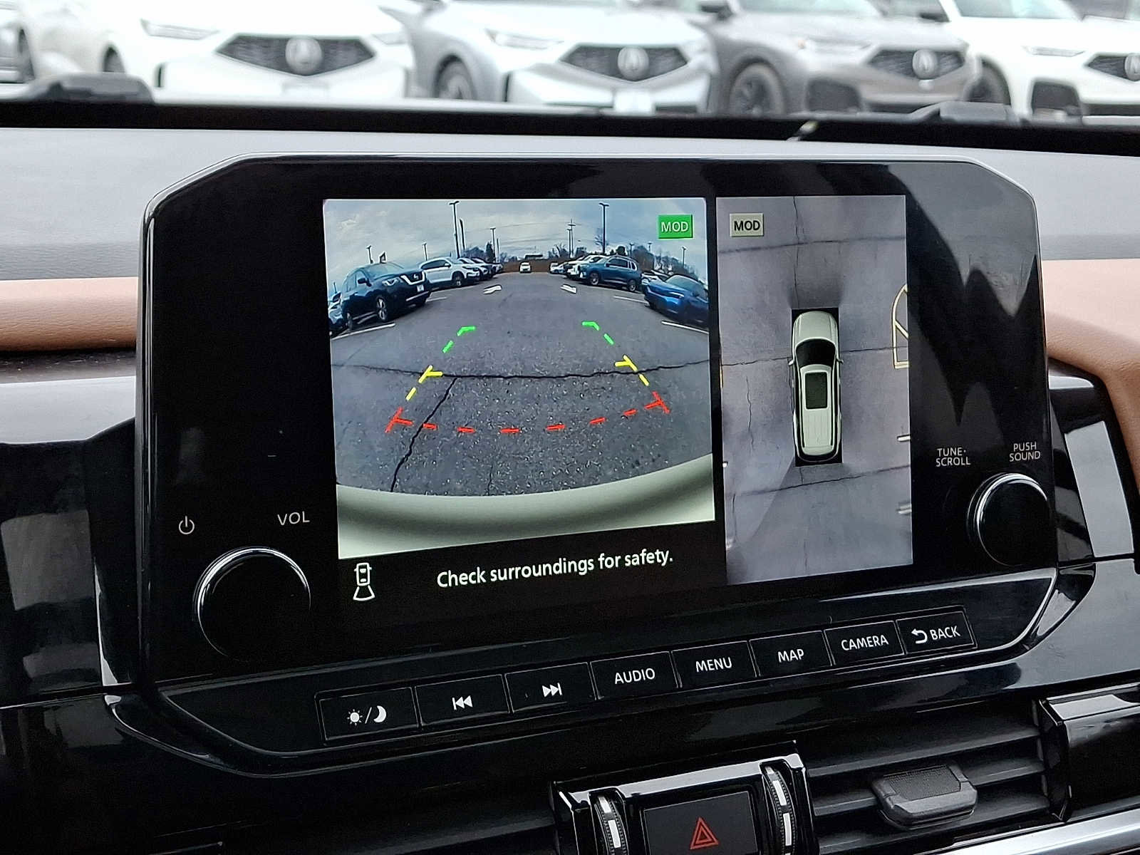 Used 2022 Nissan Pathfinder Platinum w/ Cargo Package AWD/4WD image 19