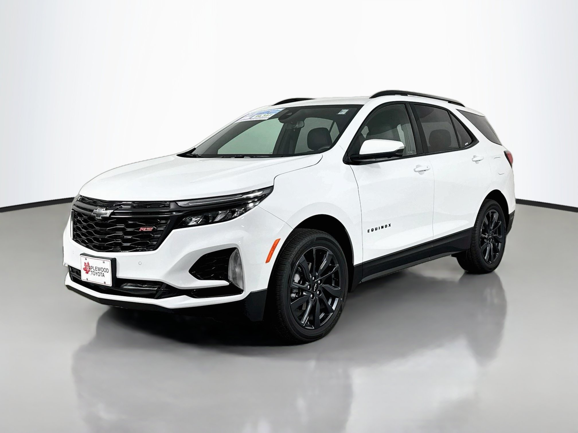 Used 2024 Chevrolet Equinox RS AWD/4WD image 3
