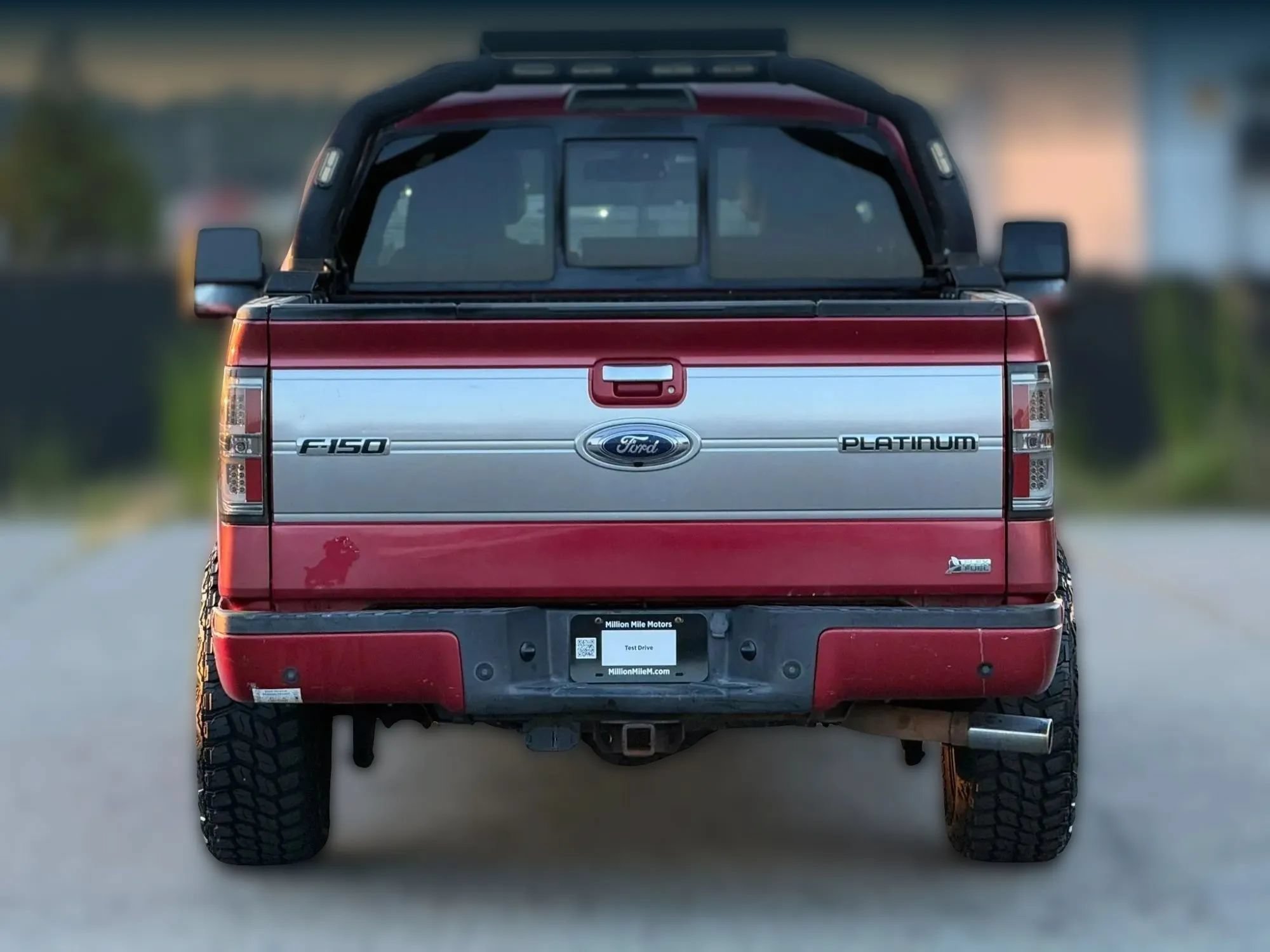 Used 2010 Ford F150 Platinum RWD image 4