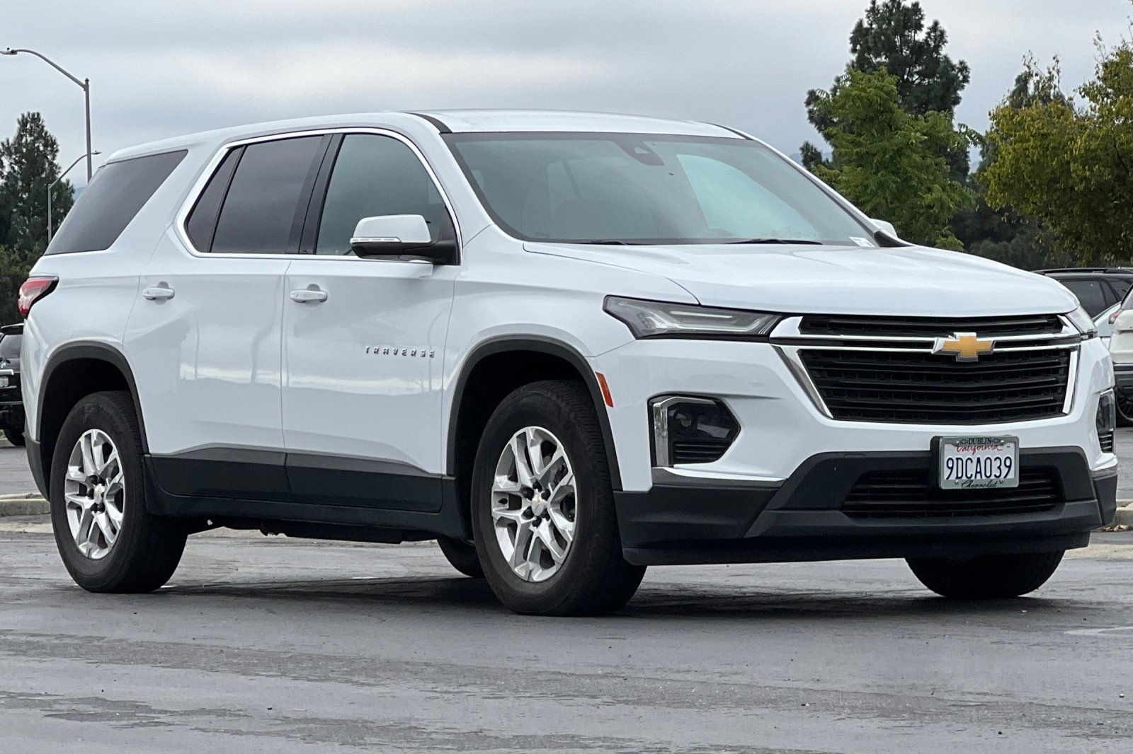 Certified 2023 Chevrolet Traverse LS w/ Safety Package