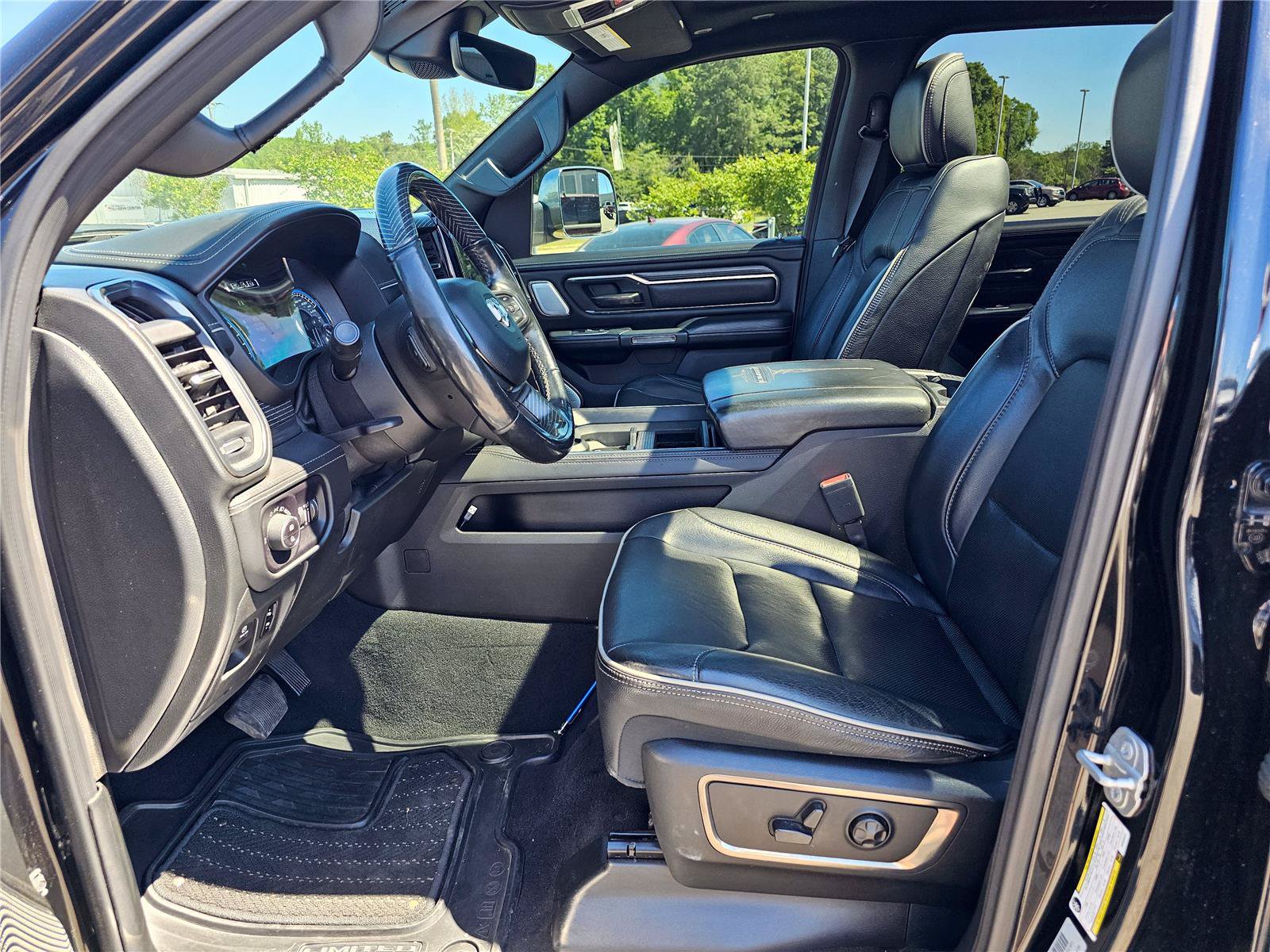 Used 2019 RAM 1500 Limited AWD/4WD image 18