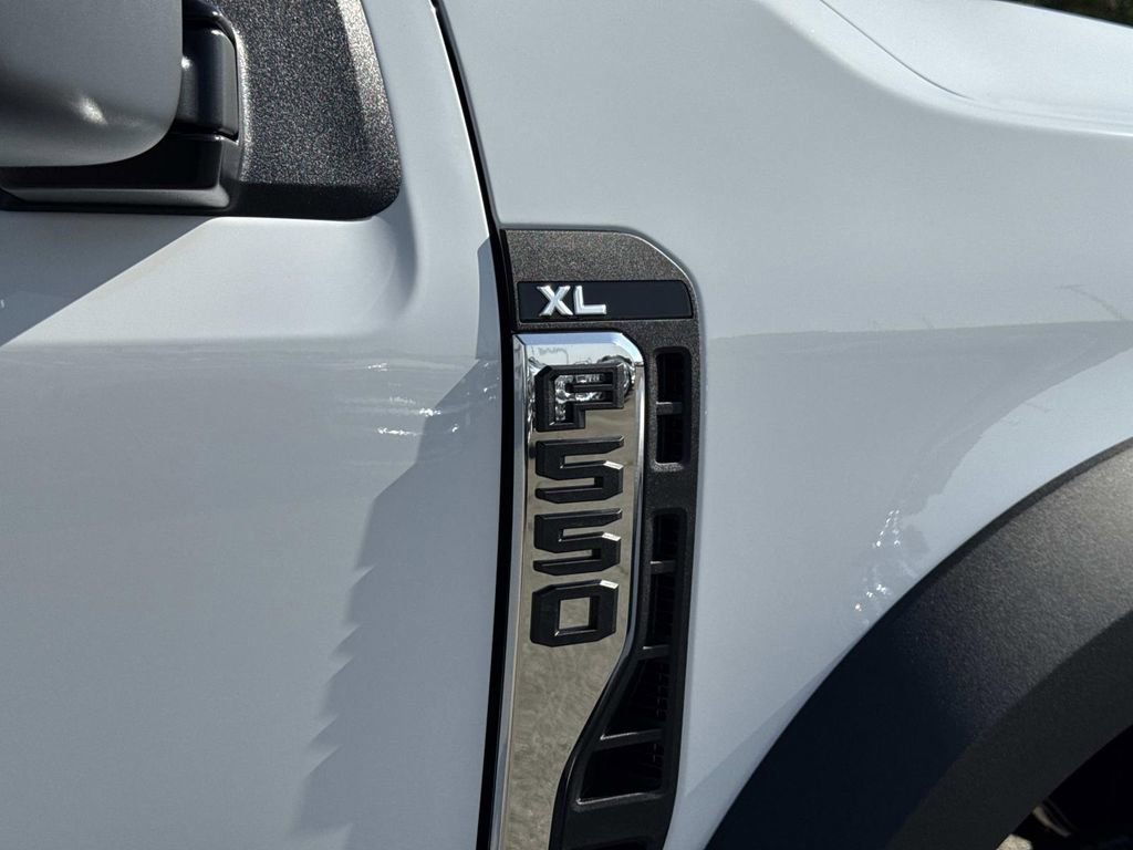 New 2026 Ford F550 2WD SuperCab Super Duty image 18