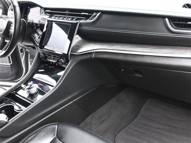 Used 2021 Jeep Grand Cherokee L Limited image 28