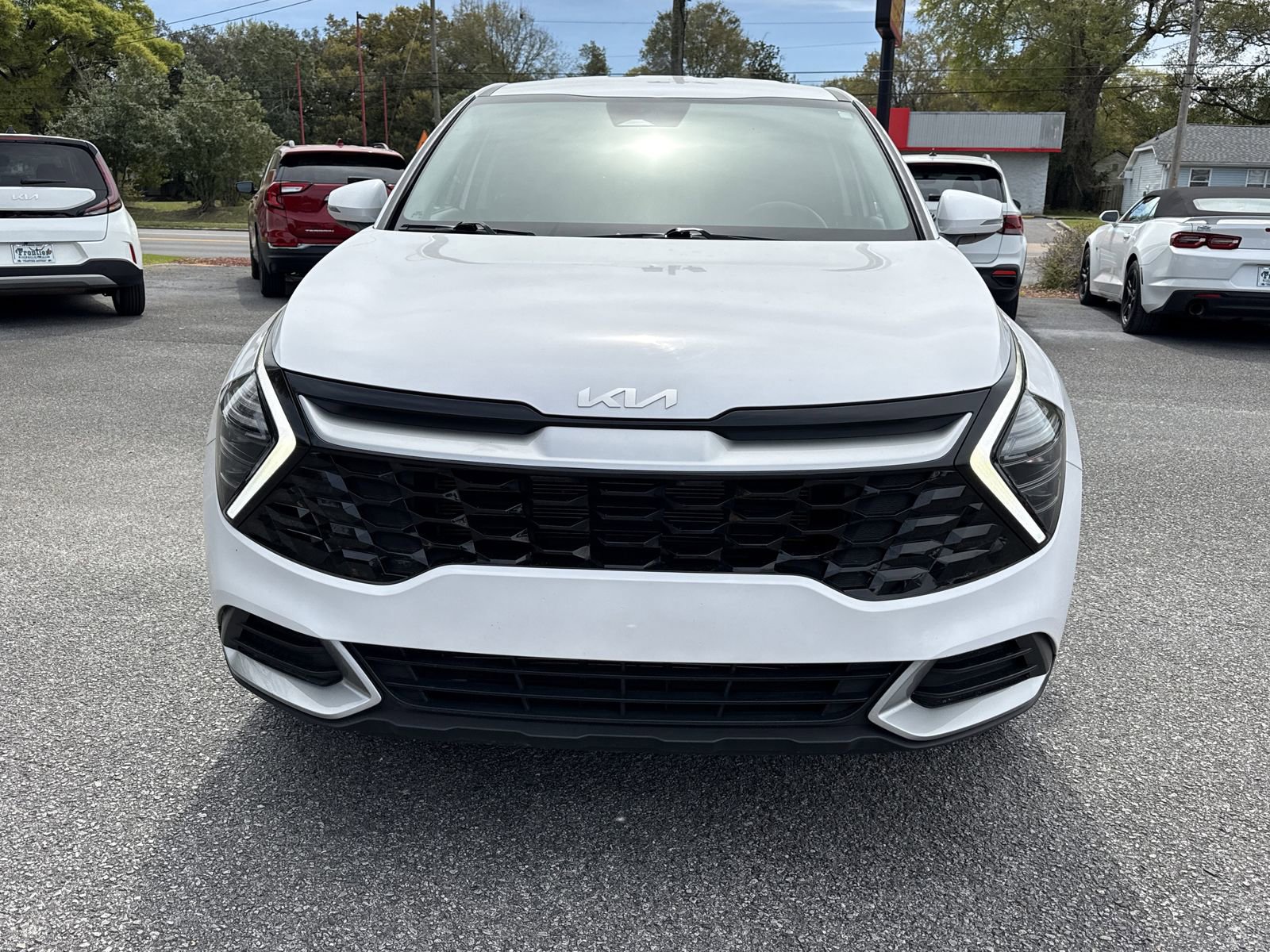 Used 2024 Kia Sportage EX image 8