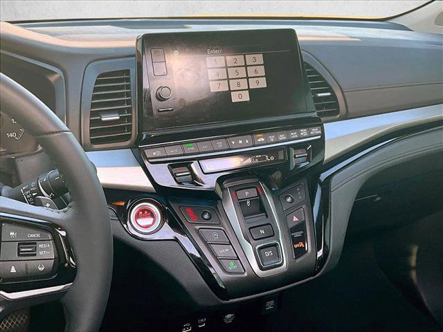 Used 2025 Honda Odyssey Touring image 8