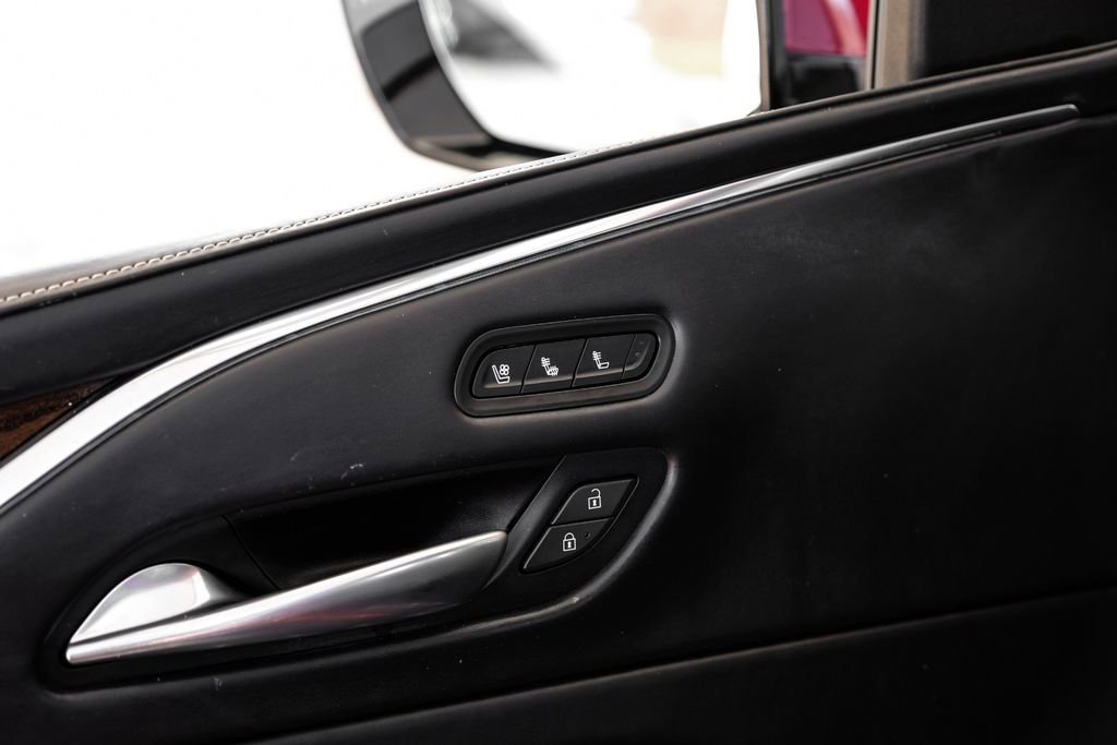 Used 2021 Cadillac Escalade ESV Premium Luxury Platinum image 47