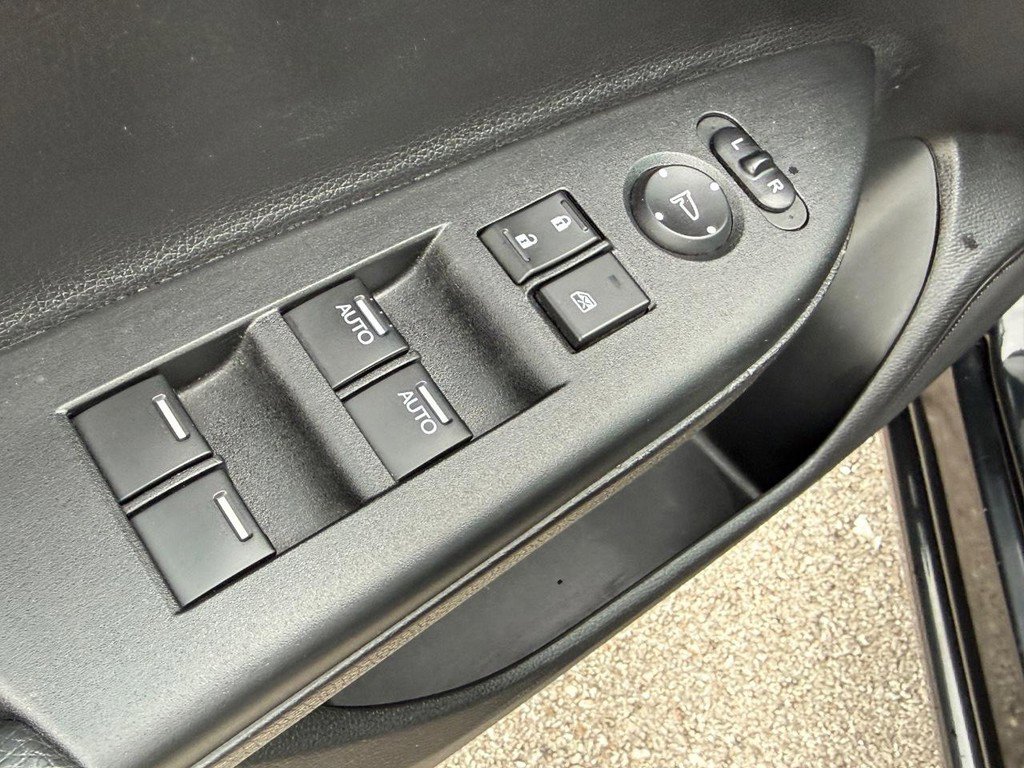 Used 2016 Honda Accord EX-L image 16