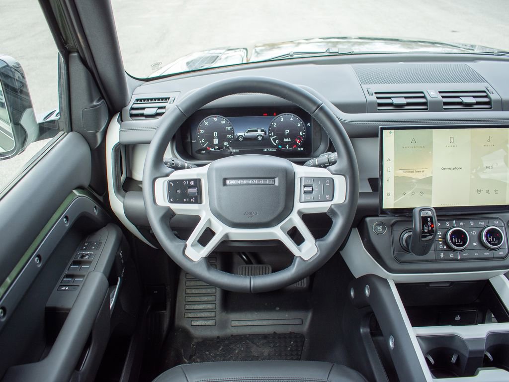 New 2026 Land Rover Defender 110 X-Dynamic SE image 12