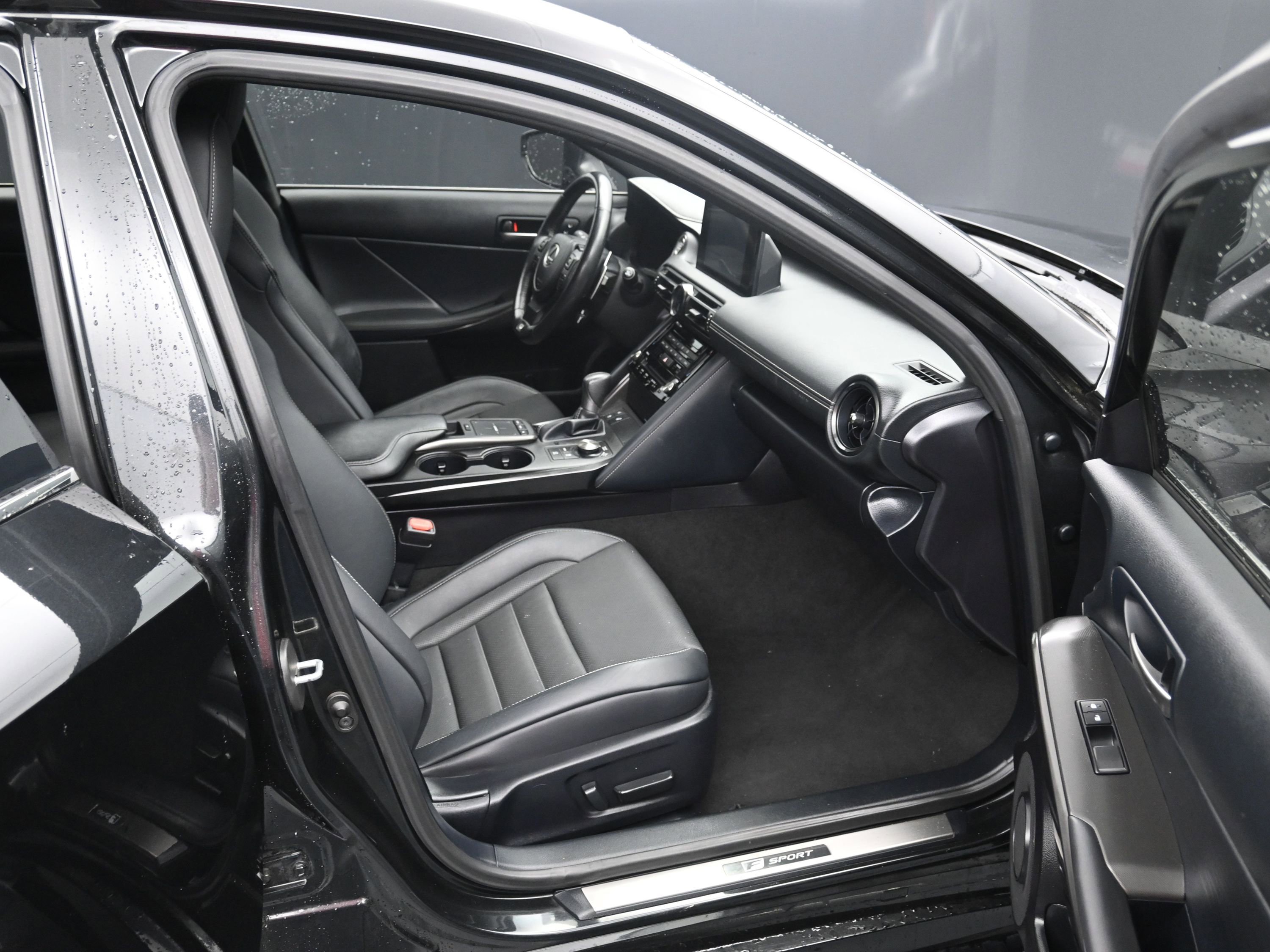 Used 2023 Lexus IS 350 F Sport w/ Handling Package RWD image 11