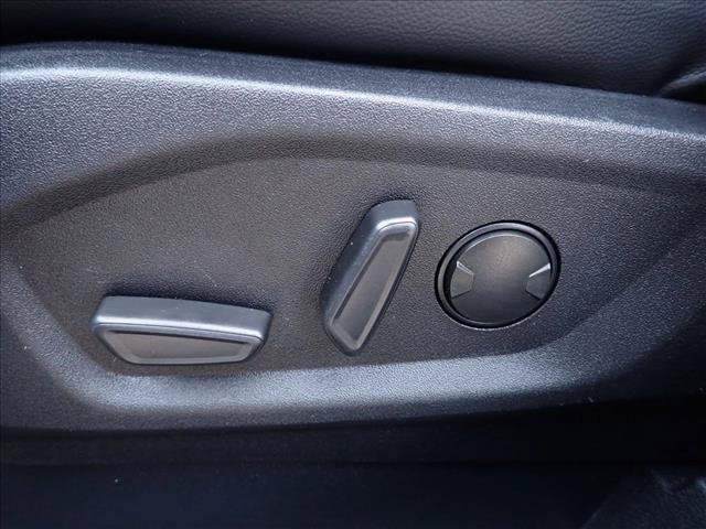 Used 2024 Ford Edge SEL AWD/4WD image 13