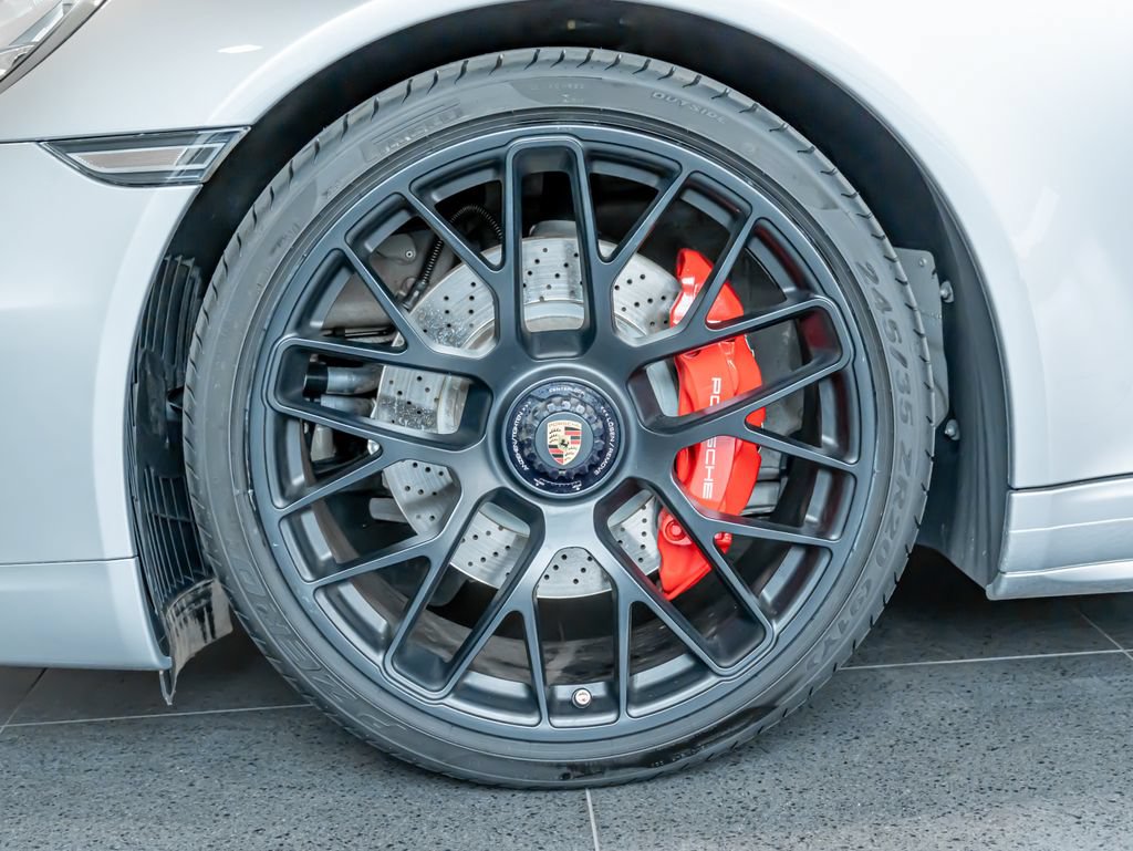 Certified 2015 Porsche 911 Carrera 4 GTS AWD/4WD image 11