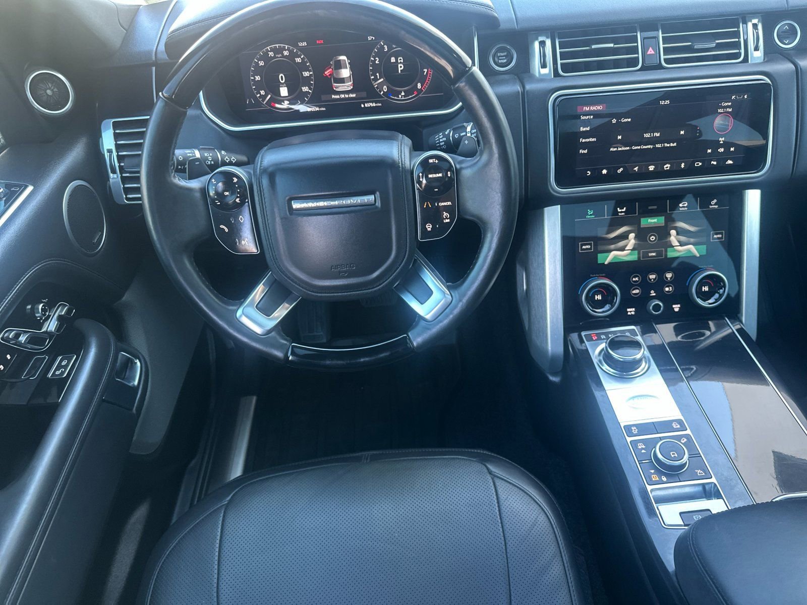 Used 2020 Land Rover Range Rover HSE image 15