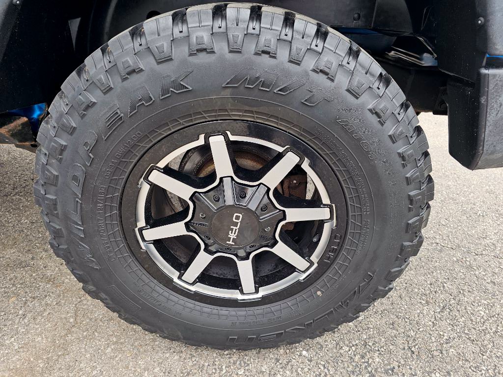 Used 2015 Jeep Wrangler Sport AWD/4WD image 7