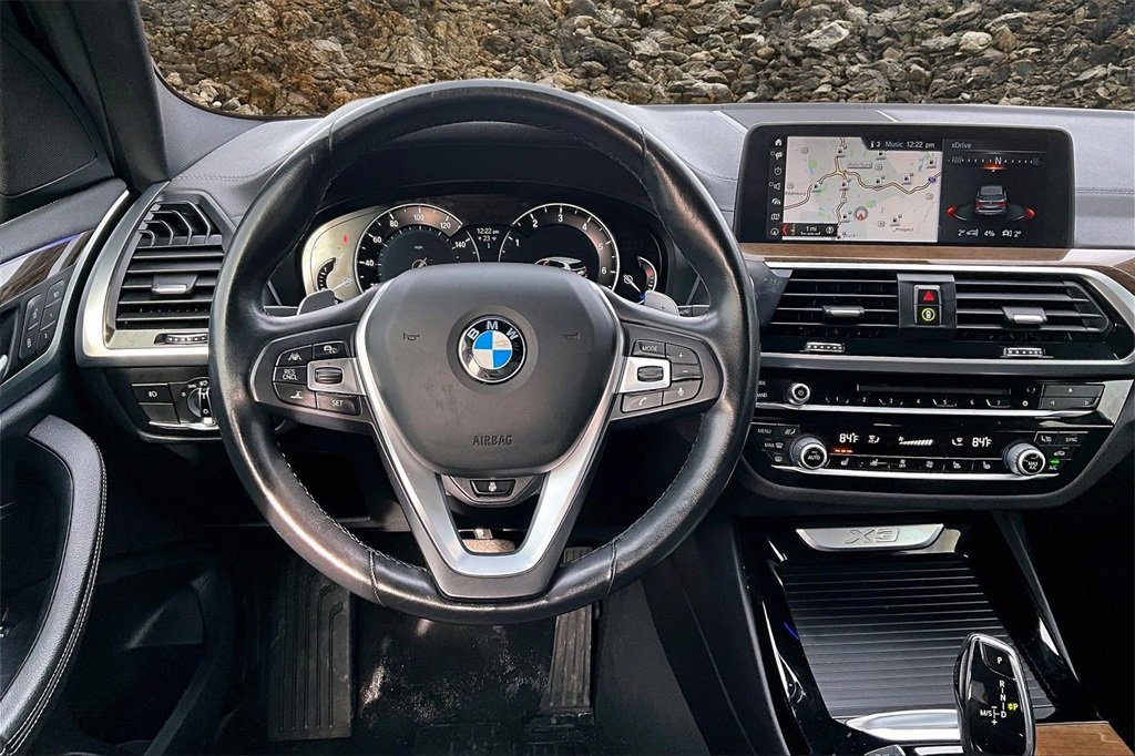 Used 2018 BMW X3 xDrive30i w/ Premium Package image 5