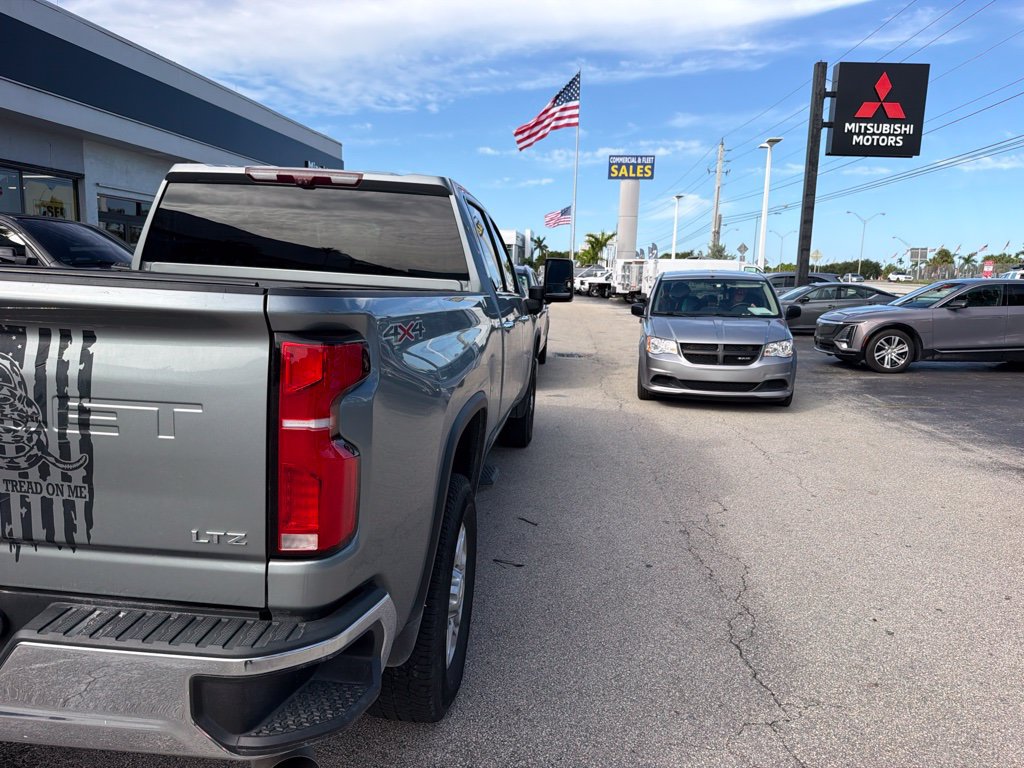 Used 2024 Chevrolet Silverado 2500 LTZ AWD/4WD image 13