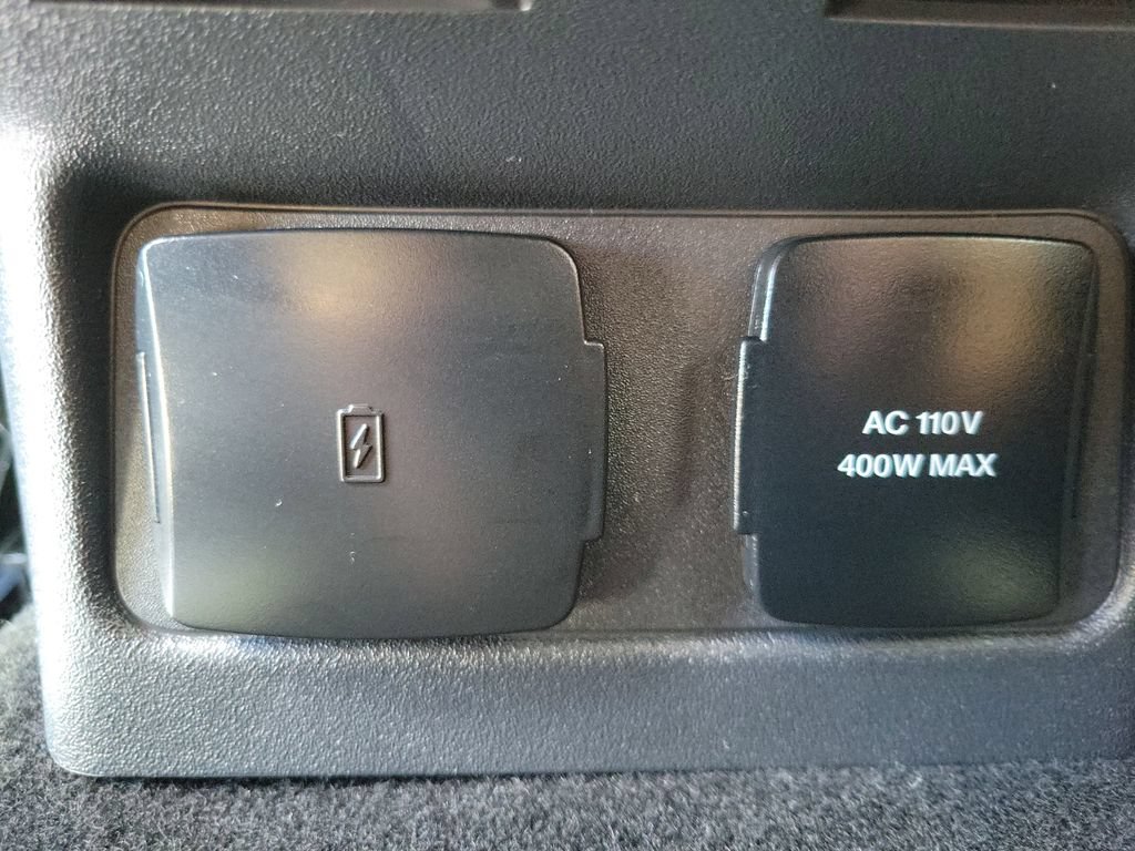 Used 2025 Ford Bronco Outer Banks AWD/4WD image 14