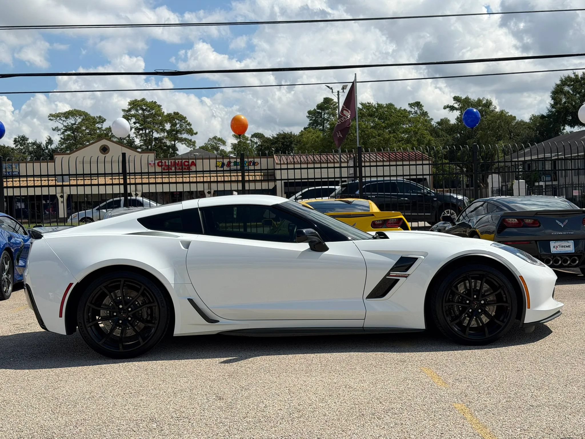 Used 2017 Chevrolet Corvette Grand Sport RWD image 11