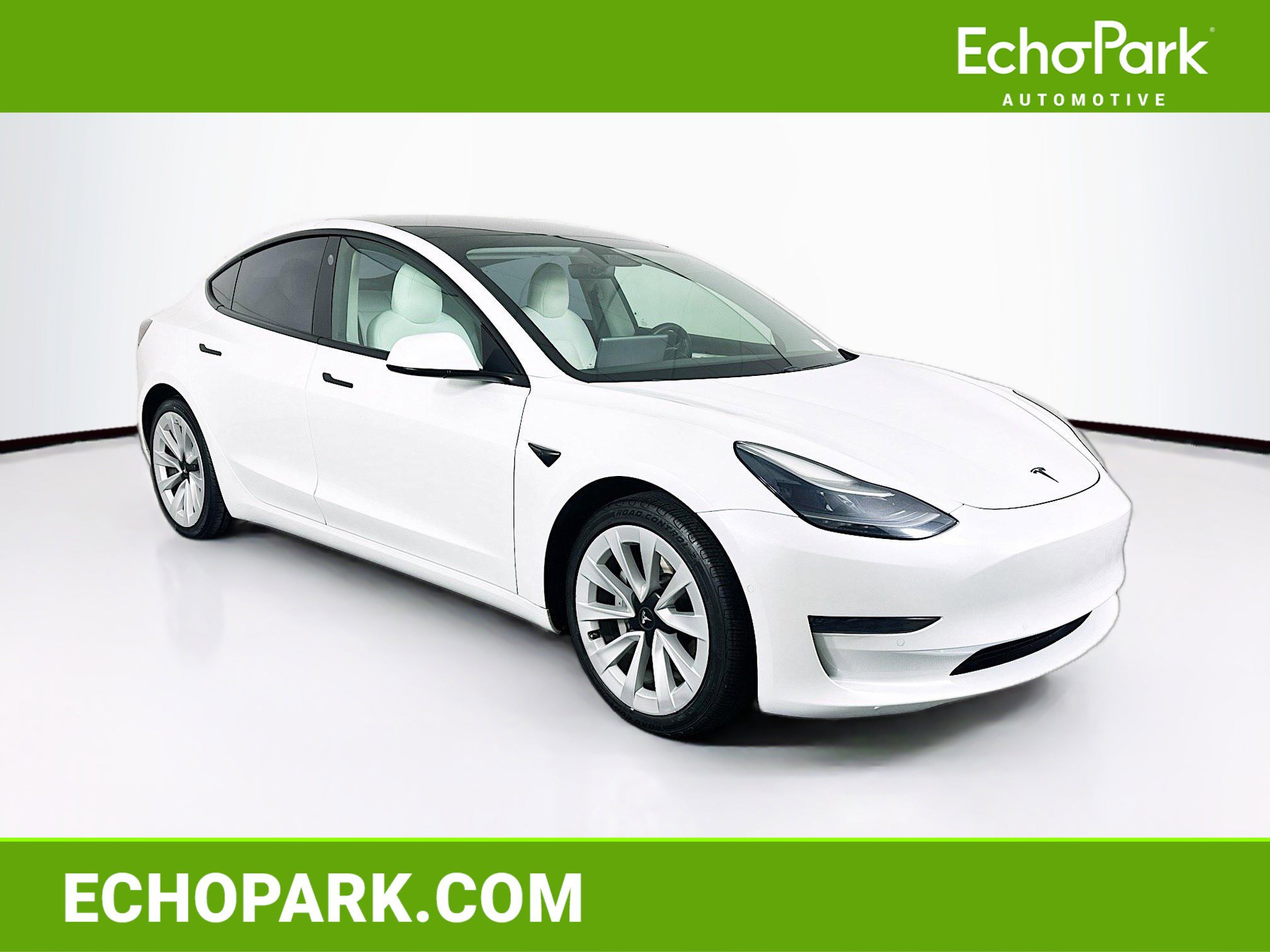 Used 2021 Tesla Model 3 Standard Range Plus RWD image 1