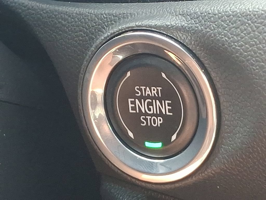 Certified 2022 Buick Encore GX Essence w/ Experience Buick Package AWD/4WD image 25