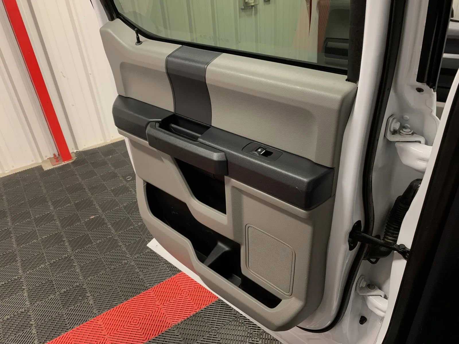 Used 2022 Ford F250 XL w/ Power Equipment Group image 35