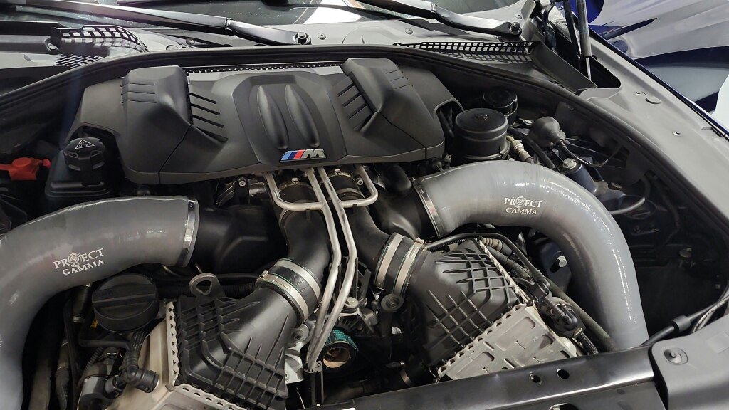 Used 2014 BMW M6 Gran Coupe w/ Executive Package RWD image 34