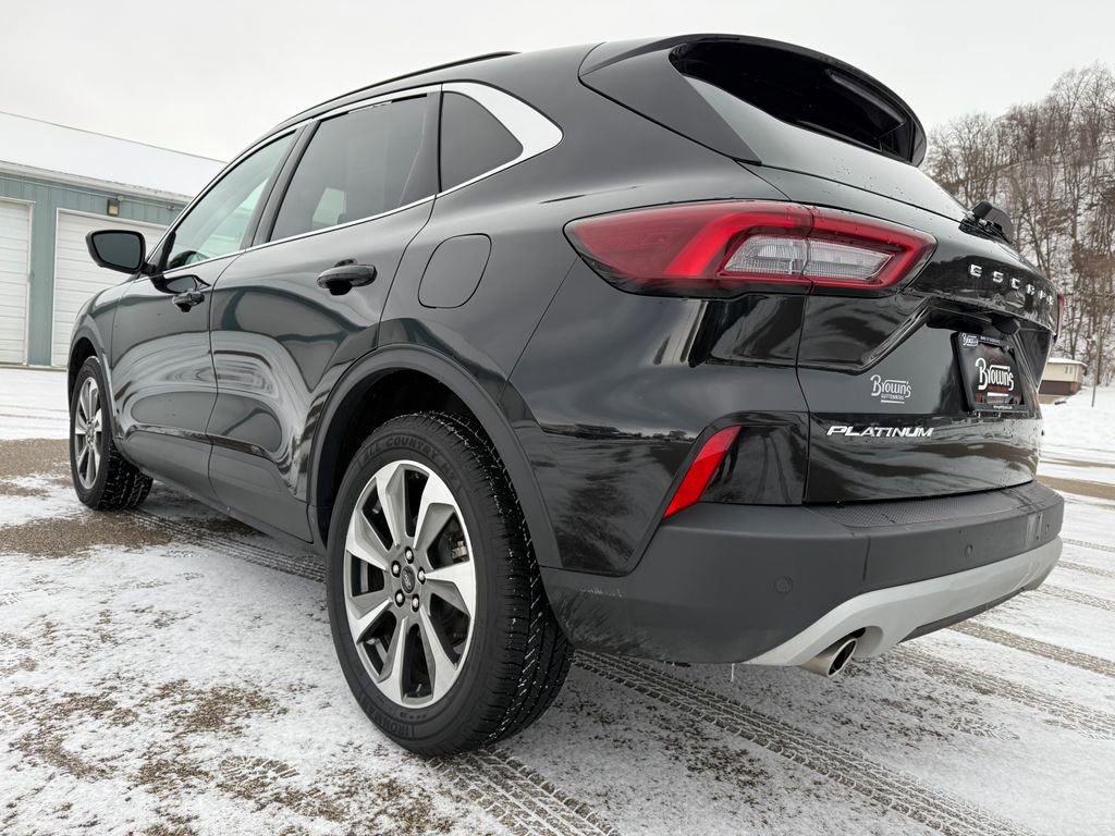 Used 2023 Ford Escape Platinum image 8