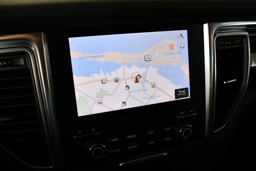 Used 2018 Porsche Macan image 14