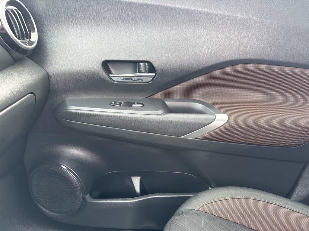 Used 2024 Nissan Kicks SR image 22