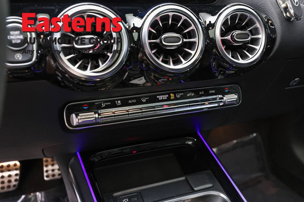 Used 2023 Mercedes-Benz GLA 35 AMG 4MATIC image 19